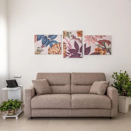 Apartment Harmony House - De Vivo Realty